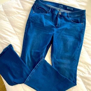 J.Jill bootcut jeans!